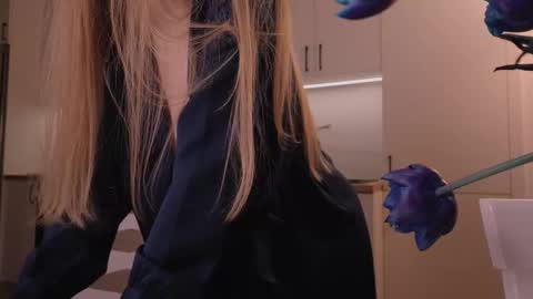 Nicka Cherie online show from 03-06-26, 07:21