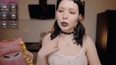 Snapshot of nickari_x chatting on 02-27-26, 11:21 nickari_x online show from 02-27-26, 11:21