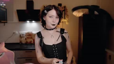 Snapshot of nickari_x chatting on 07-10-26, 05:45 nickari_x online show from 07-10-26, 05:45