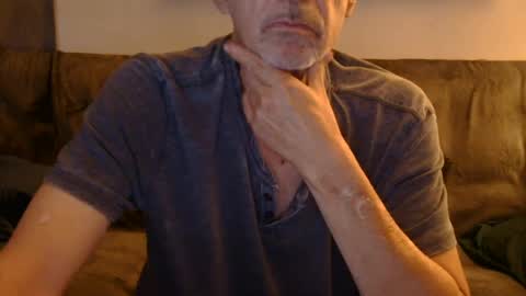 Snapshot of nickincali chatting on 07-15-26, 07:02 nickincali online show from 07-15-26, 07:02