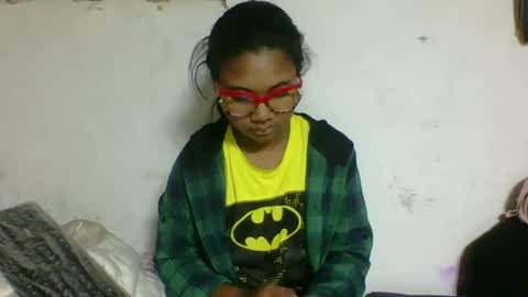 nickiqqyuu online show from 07-20-26, 12:36