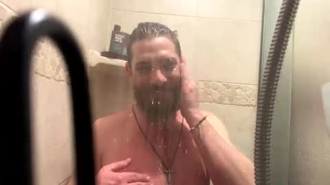 Snapshot of nicklong88 chatting on 03-04-26, 03:23 nicklong88 online show from 03-04-26, 03:23