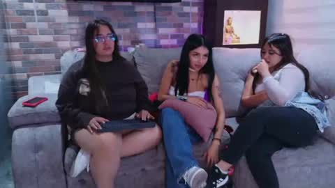 nicky_as online show from 07-11-26, 04:04