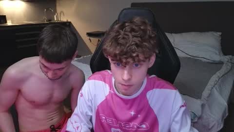 Nicki  Danny online show from 10-05-25, 02:04