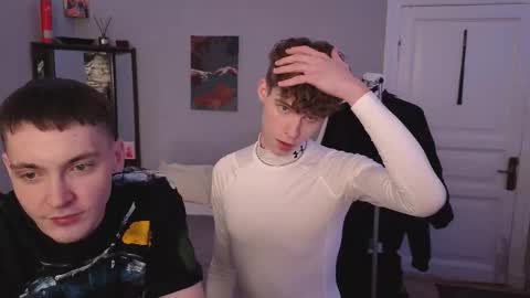 Nicki  Danny online show from 11-26-25, 06:53