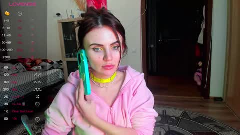 Nicky Weekends online show from 02-21-25, 05:53