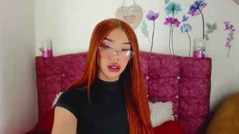 Snapshot of nickynoa chatting on 02-28-25, 09:55 Nicky online show from 02-28-25, 09:55