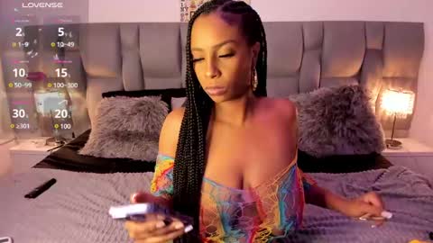 Snapshot of nickytouse chatting on 12-08-24, 01:24 Nicky online show from 12-08-24, 01:24