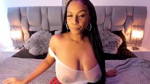 Snapshot of nickytouse chatting on 12-10-24, 09:54 Nicky online show from 12-10-24, 09:54