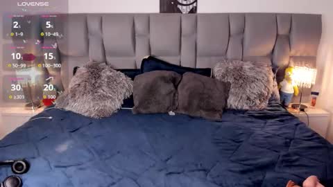 Nicky online show from 12-05-25, 01:03