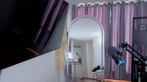 Nicky online show from 04-02-26, 08:28