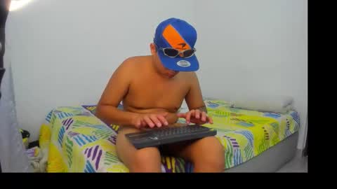 nico1515821704 online show from 12-14-25, 10:47