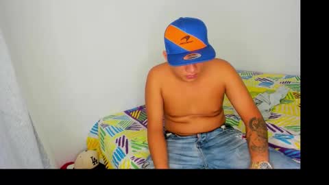 Snapshot of nico1515821704 chatting on 12-15-25, 09:08 nico1515821704 online show from 12-15-25, 09:08