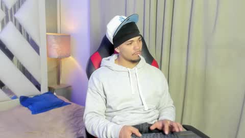 nico_blaze7 online show from 11-27-25, 07:38