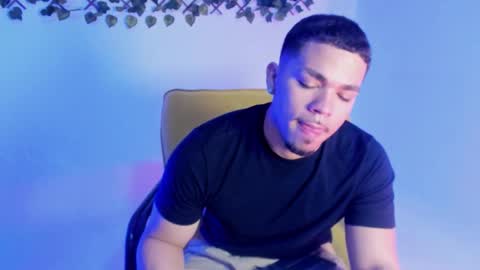 nico_blaze7 online show from 02-26-26, 08:08