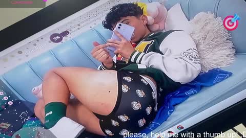 Snapshot of nico_cruz chatting on 02-01-25, 10:48 nico online show from 02-01-25, 10:48