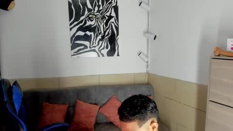 Snapshot of nico_viper chatting on 10-01-25, 01:22 nico_viper online show from 10-01-25, 01:22