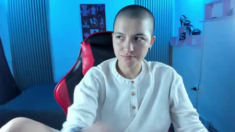 Snapshot of nicocoox chatting on 05-18-26, 09:42 NICO online show from 05-18-26, 09:42