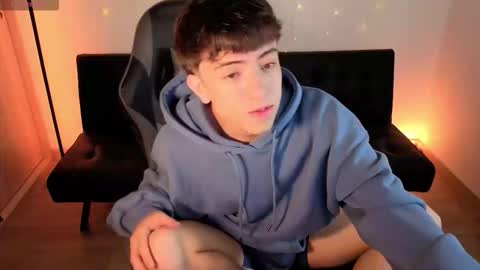 Nicolas online show from 01-06-26, 08:01