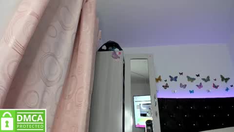 Snapshot of nicol3_0 chatting on 02-22-25, 05:23 Nicole online show from 02-22-25, 05:23