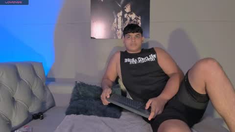 nicol_and_thiago_212 online show from 06-05-26, 10:48
