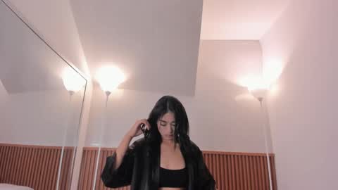 Nicol online show from 02-22-26, 03:51