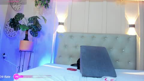 Your baby Nicol  online show from 12-29-24, 01:17