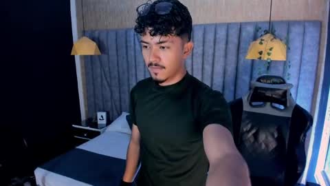 Nicolai online show from 04-10-26, 12:10