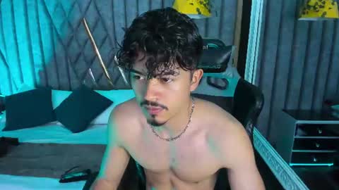 Snapshot of nicolaikarav chatting on 06-28-26, 12:22 Nicolai online show from 06-28-26, 12:22