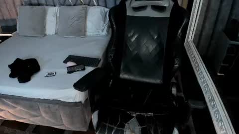 Snapshot of nicolaikarav chatting on 07-06-26, 03:03 Nicolai online show from 07-06-26, 03:03