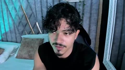 Snapshot of nicolaikarav chatting on 07-09-26, 01:26 Nicolai online show from 07-09-26, 01:26