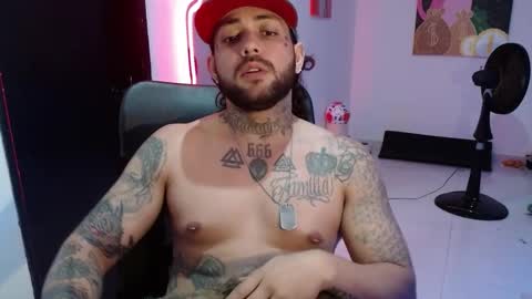 nicolas online show from 12-28-24, 02:54