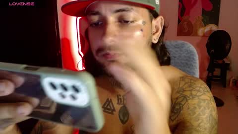 nicolas online show from 01-12-25, 07:11