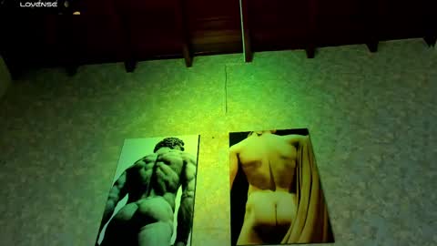 Snapshot of nicolaskan chatting on 02-26-25, 11:20 Nicolas online show from 02-26-25, 11:20