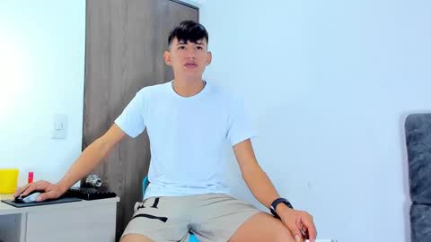 nicolastorres__ online show from 11-05-25, 07:30