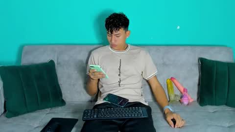 nicolastorres__ online show from 11-25-25, 06:35