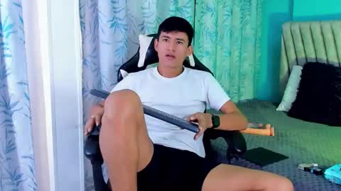 nicolastorres__ online show from 02-27-26, 09:48
