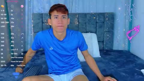 nicolastorres__ online show from 04-16-26, 04:24