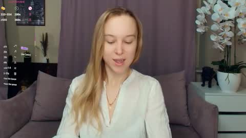 Nicoletta online show from 02-13-26, 06:48