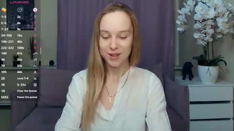 Nicoletta online show from 03-21-26, 06:44