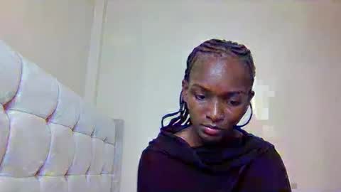 nicole161117 online show from 03-03-26, 06:47