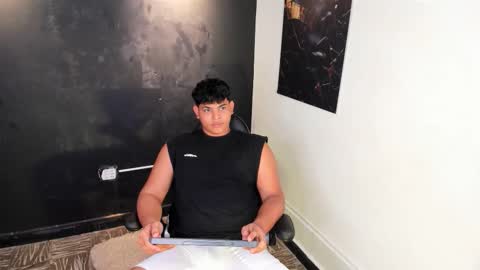 nicole_and_thiago1 online show from 02-19-26, 09:33