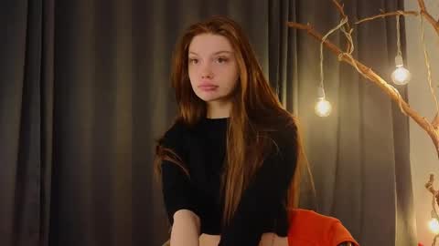 Nicole online show from 05-08-26, 09:31