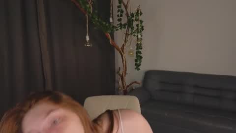 Snapshot of nicole_broown chatting on 07-02-26, 09:10 Nicole online show from 07-02-26, 09:10