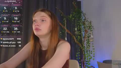 Snapshot of nicole_broown chatting on 07-23-26, 01:58 Nicole online show from 07-23-26, 01:58