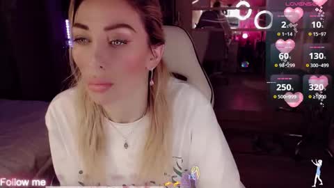 Nicole online show from 01-16-26, 02:37