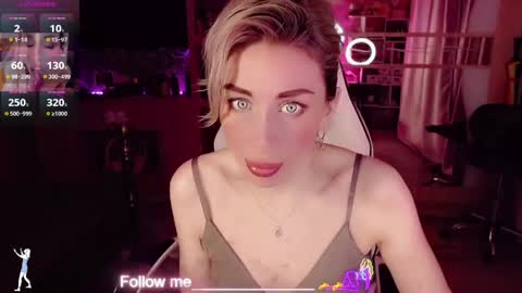 Nicole online show from 04-18-26, 09:59