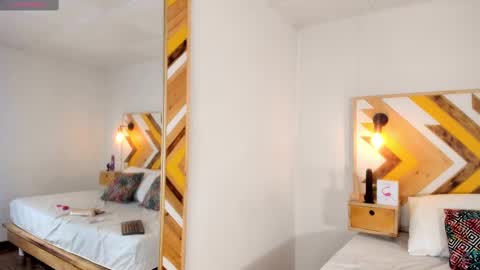 Snapshot of nicole_haley chatting on 03-07-25, 11:40 Nicole Haley online show from 03-07-25, 11:40