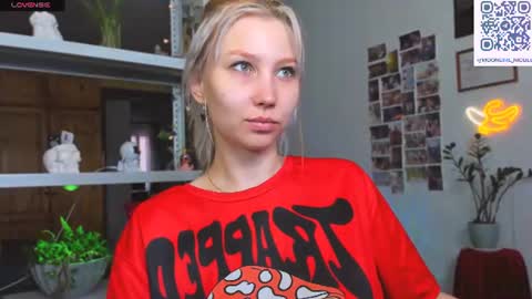 Nicole online show from 07-23-26, 02:31