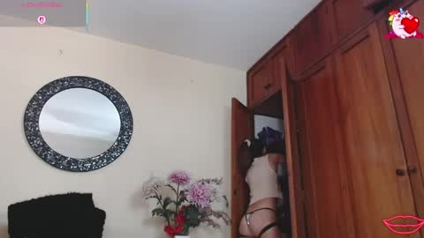 Nicole Santana online show from 05-25-26, 09:54